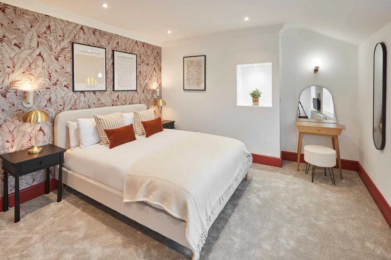 Host & - Queenscliffe * Scarborough